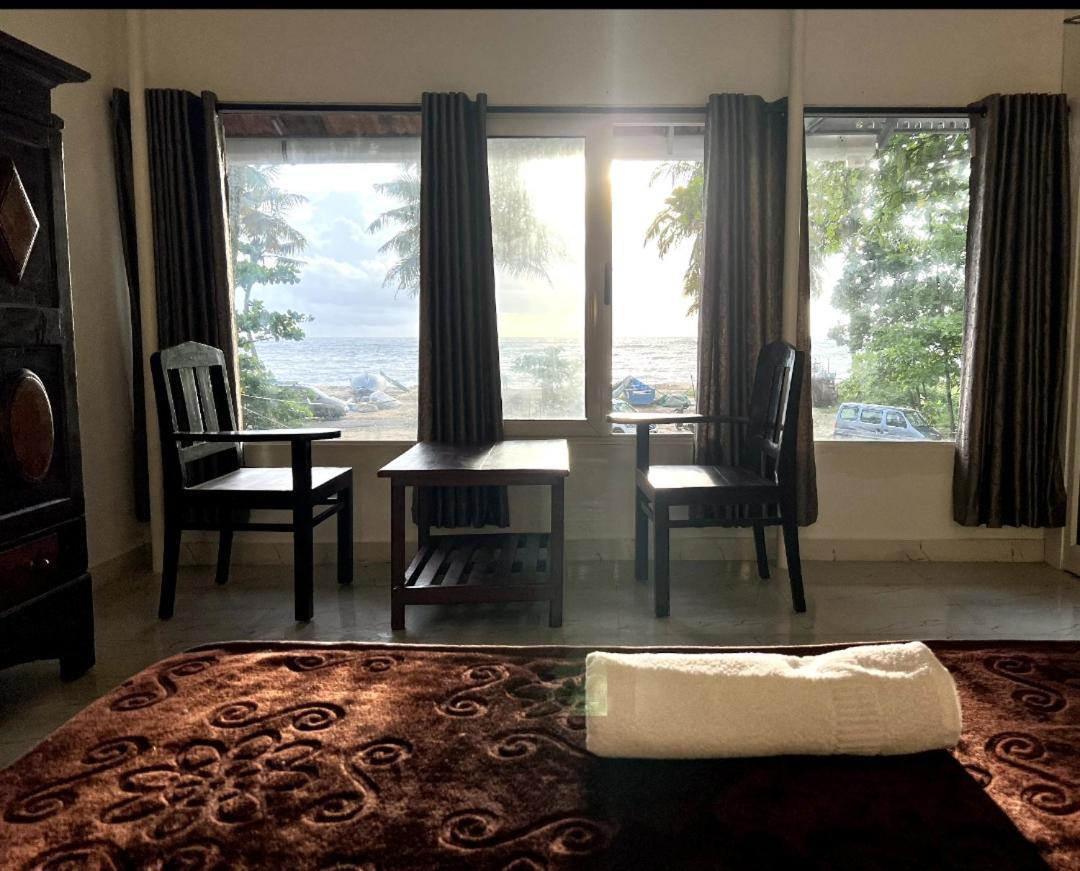 Marari Blue Whale Beach House Alappuzha Экстерьер фото