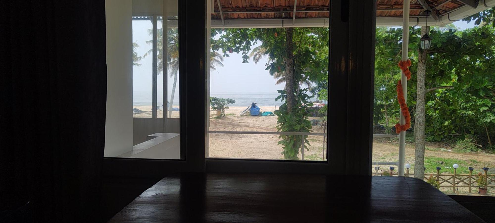 Marari Blue Whale Beach House Alappuzha Экстерьер фото