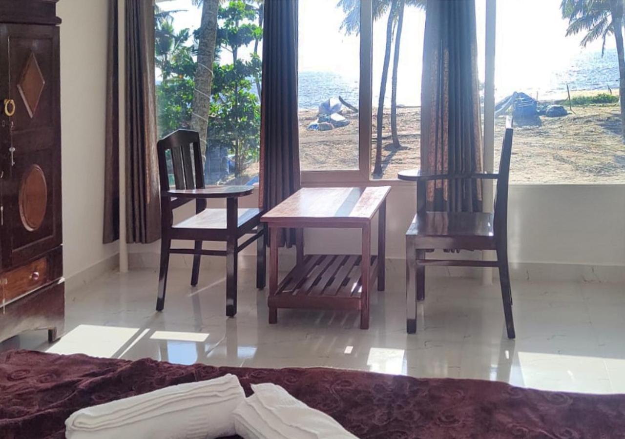 Marari Blue Whale Beach House Alappuzha Экстерьер фото