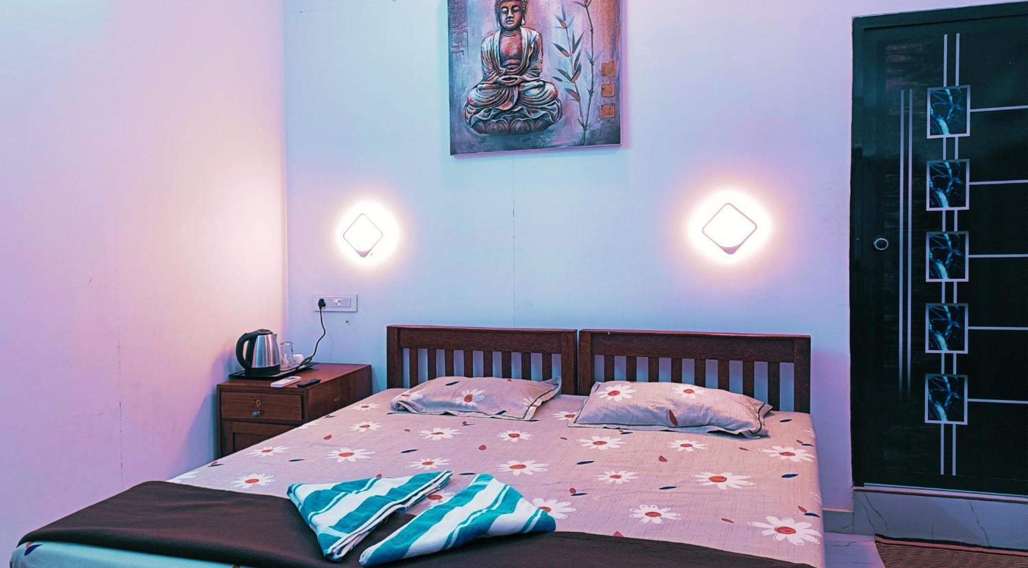Marari Blue Whale Beach House Alappuzha Экстерьер фото