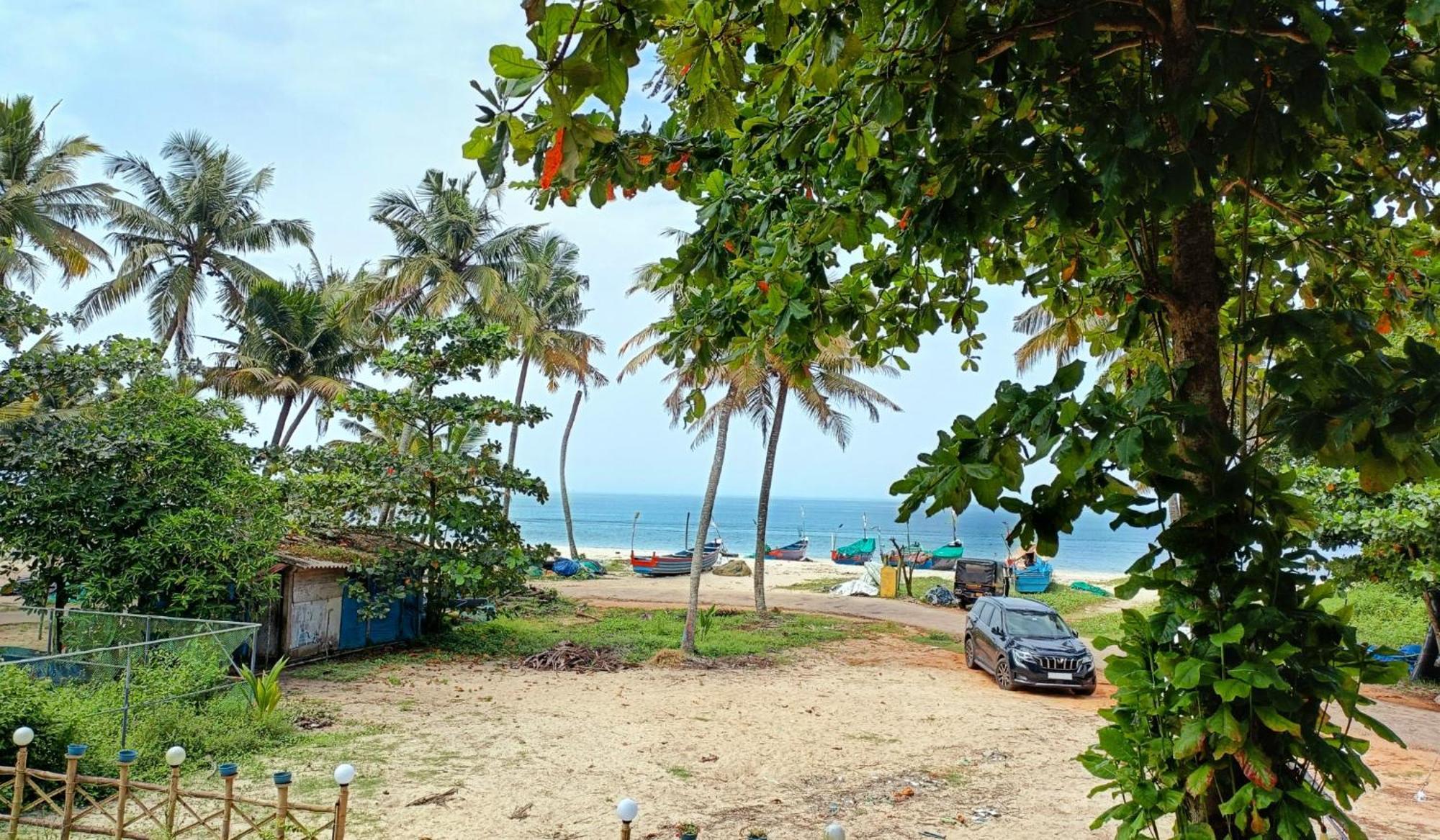 Marari Blue Whale Beach House Alappuzha Экстерьер фото